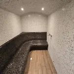 Bojurland Apartment, Διαμέρισμα