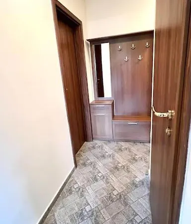 Apartman Bojurland Apartment,