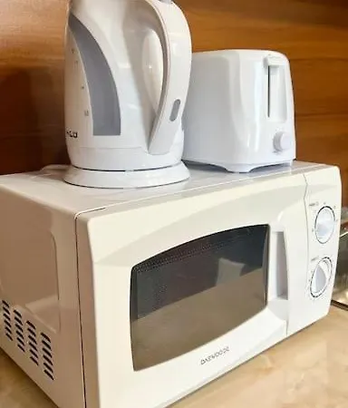 Bojurland Apartment, *